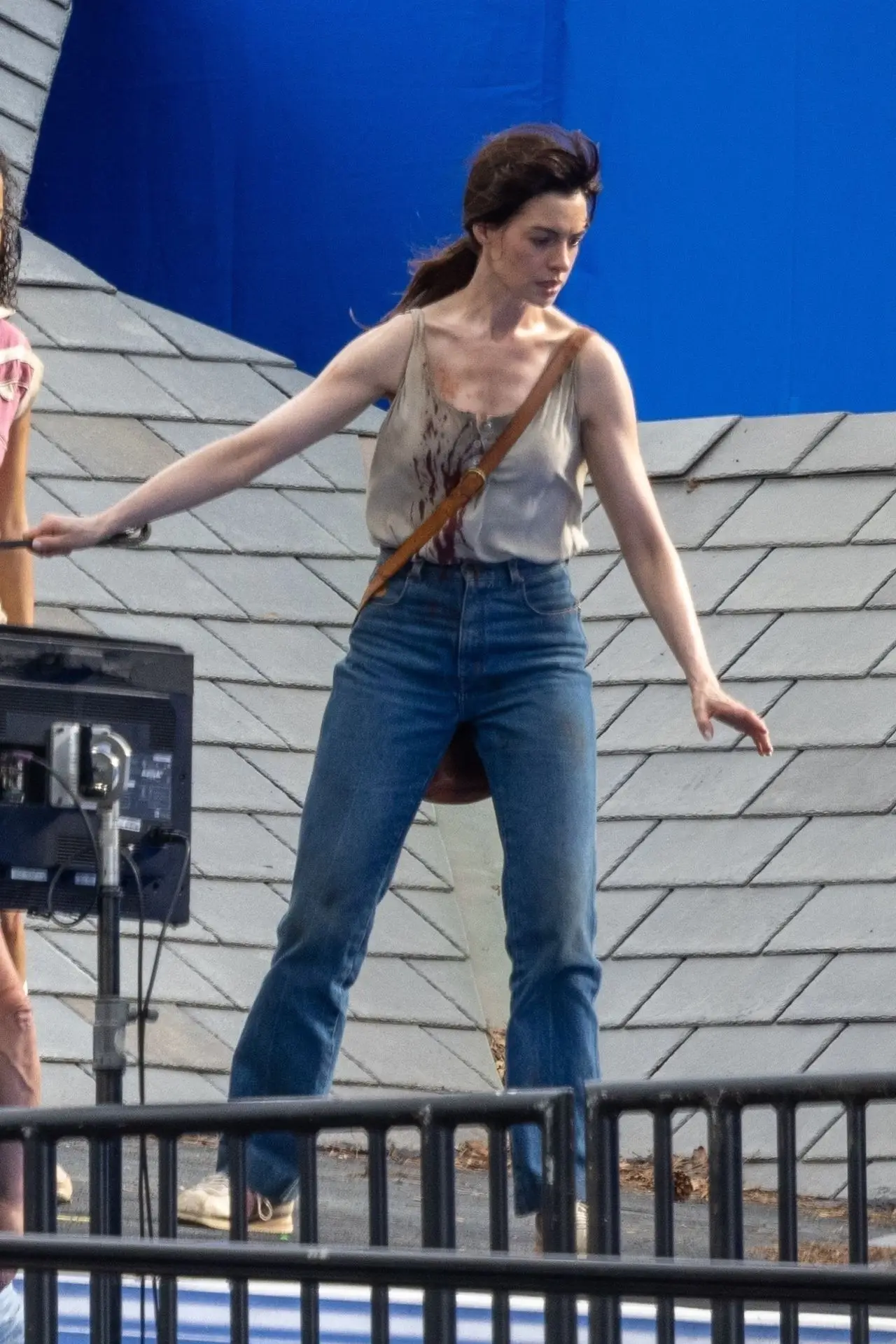 Anne Hathaway at Flowervale Street Filming Set in Atlanta9